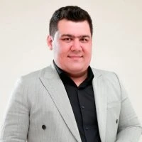 Farrukh Sheikh