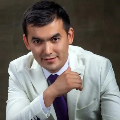 Jamshidbek Hurramov — Qizgina
